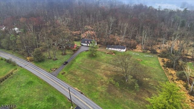 100 Old Croton Rd, Raritan Twp., NJ 08822