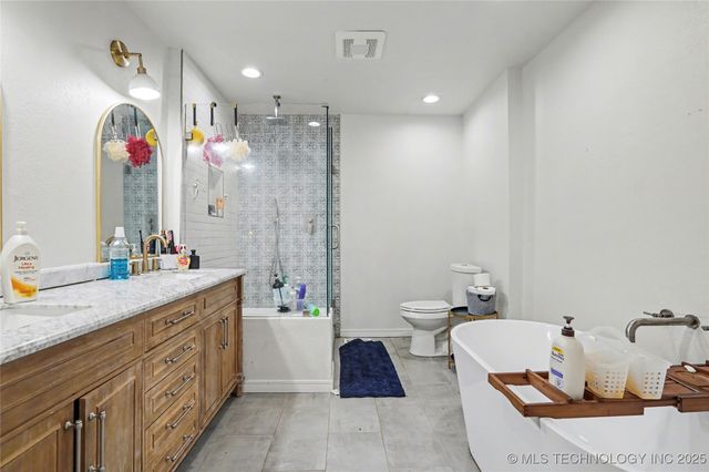 9330 S Oxford Avenue, Tulsa, OK 74137