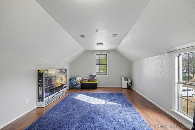 9330 S Oxford Avenue, Tulsa, OK 74137