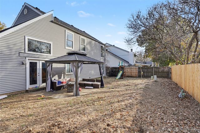 9330 S Oxford Avenue, Tulsa, OK 74137