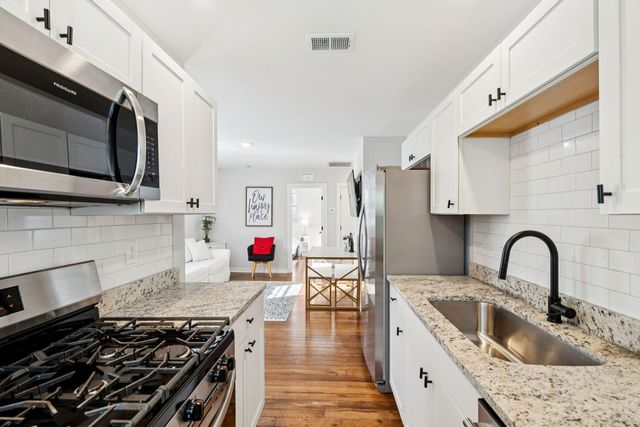 2384 Cambridge Avenue, North Charleston, SC 29405
