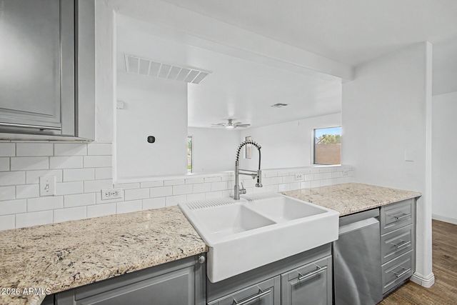 25670 W SATELLITE Lane, Buckeye, AZ 85326