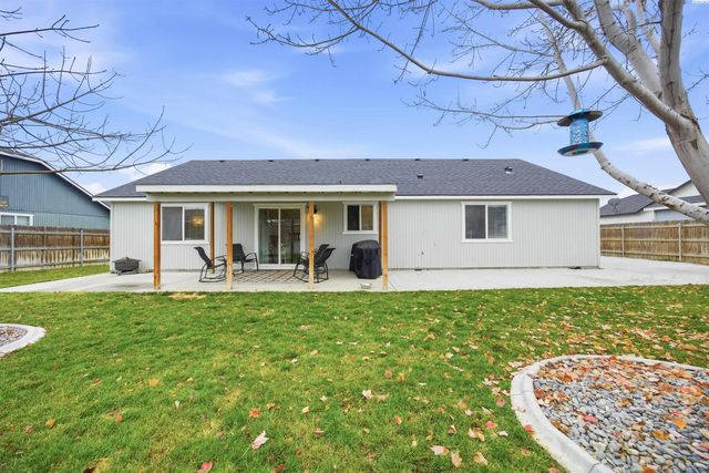 6302 Westport Lane, Pasco, WA 99301