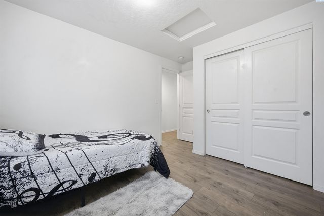 6302 Westport Lane, Pasco, WA 99301