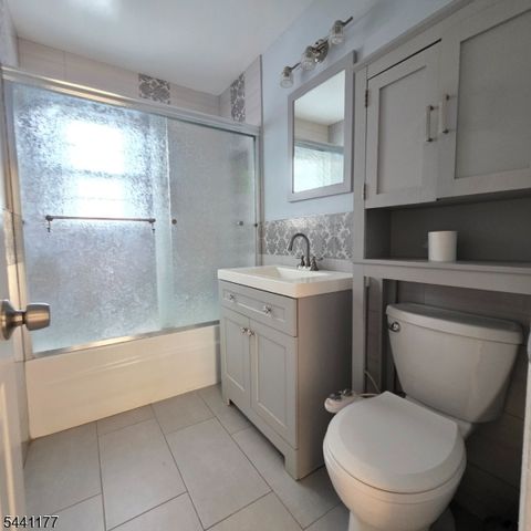 155 N 5Th St 2, Paterson City, NJ 07522