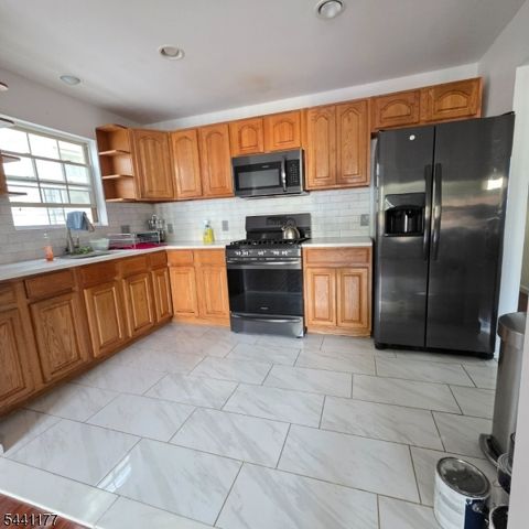 155 N 5Th St 2, Paterson City, NJ 07522