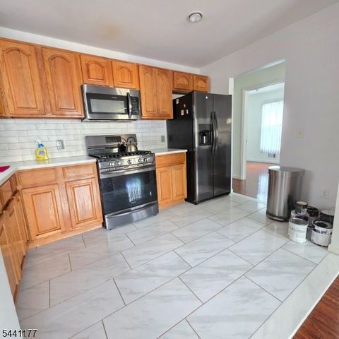 155 N 5Th St 2, Paterson City, NJ 07522