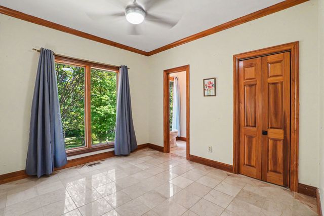 320 Shutes Cv, Old Hickory, TN 37138