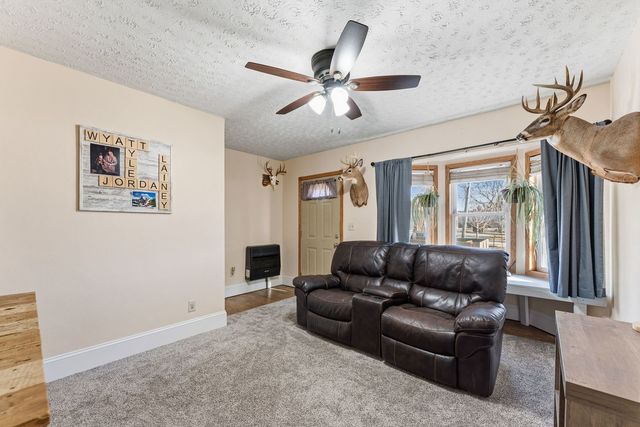 3128 McKinley Avenue, Davenport, IA 52802