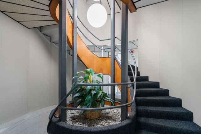 348 Franklin St D, Cambridge, MA 02139