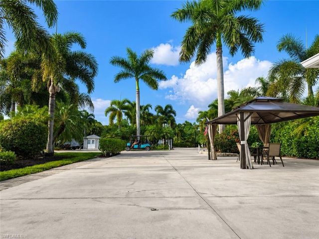 10080 Stonewood DR, Fort Myers, FL 33905