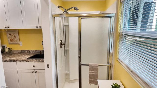 10080 Stonewood DR, Fort Myers, FL 33905