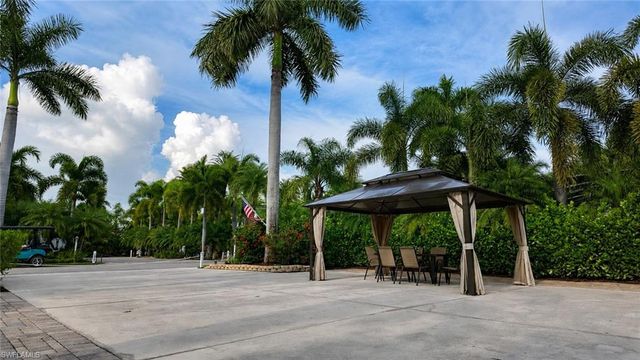 10080 Stonewood DR, Fort Myers, FL 33905
