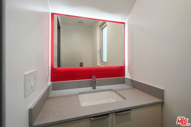 12529 Wagner Street, Los Angeles, CA 90066