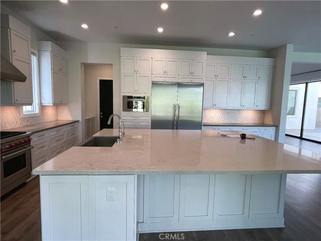 57 Pulsa, Irvine, CA 92618