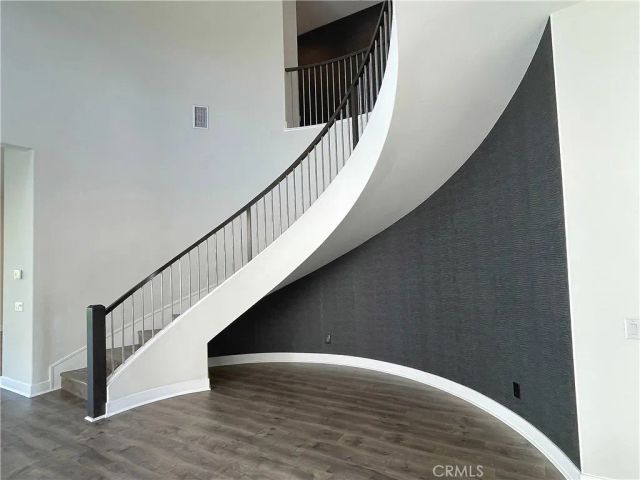 57 Pulsa, Irvine, CA 92618