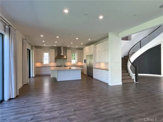 57 Pulsa, Irvine, CA 92618