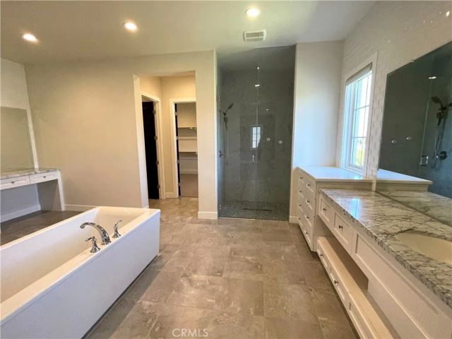 57 Pulsa, Irvine, CA 92618