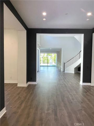 57 Pulsa, Irvine, CA 92618