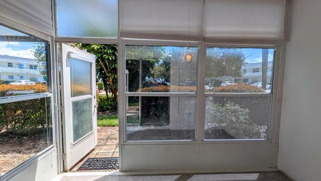 2929 SE Ocean Boulevard 111-2, Stuart, FL 34996