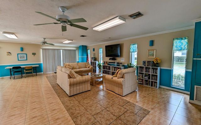 2929 SE Ocean Boulevard 111-2, Stuart, FL 34996