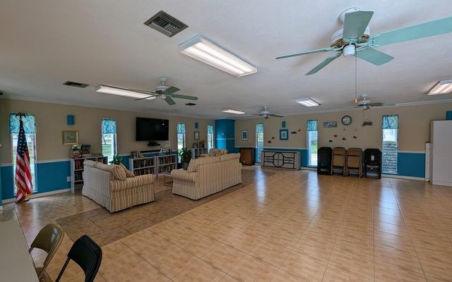 2929 SE Ocean Boulevard 111-2, Stuart, FL 34996