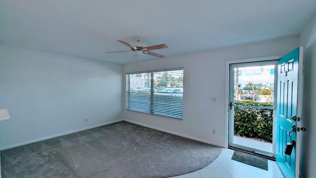 2929 SE Ocean Boulevard 111-2, Stuart, FL 34996