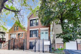 1532 N Greenview Avenue 2F, Chicago, IL 60642