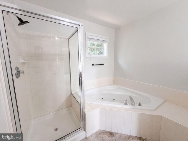 2800 ORCHARD SUMMIT CT, Landover, MD 20785
