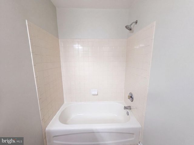 2800 ORCHARD SUMMIT CT, Landover, MD 20785