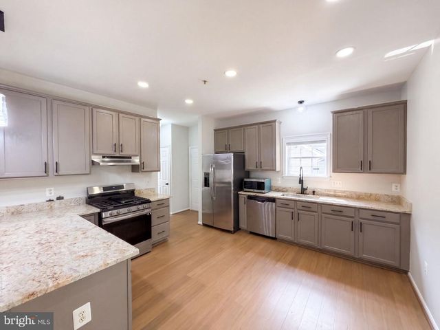 2800 ORCHARD SUMMIT CT, Landover, MD 20785