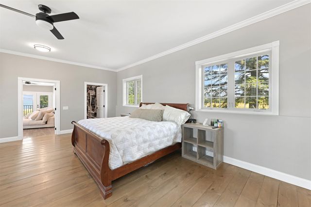 2551 W Shore Road, Isle La Motte, VT 05463