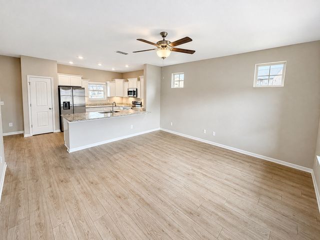 4011 Dortch Ln, Murfreesboro, TN 37128