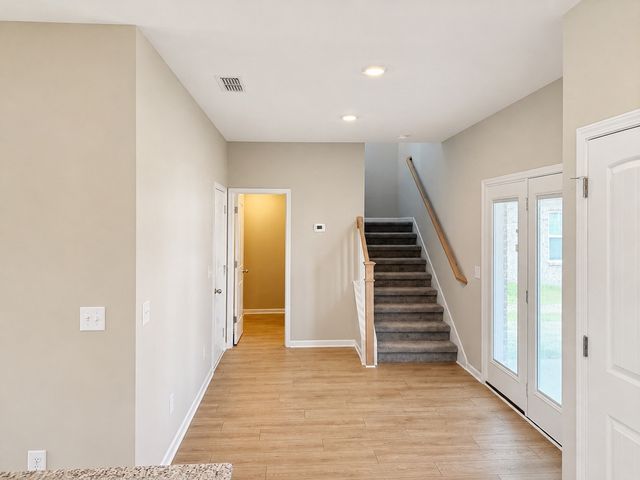 4011 Dortch Ln, Murfreesboro, TN 37128
