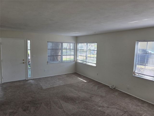 321 WILDWOOD WAY, Clearwater, FL 33756