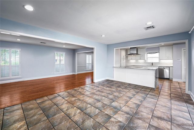 3415 Freshmeadows Drive, Houston, TX 77063