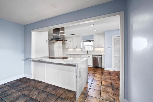 3415 Freshmeadows Drive, Houston, TX 77063