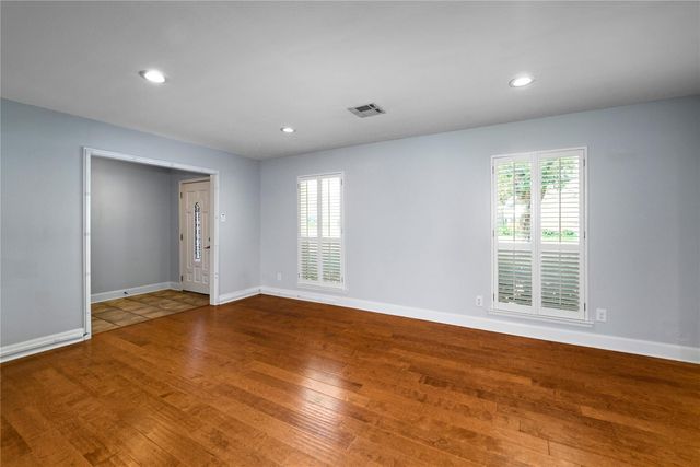 3415 Freshmeadows Drive, Houston, TX 77063