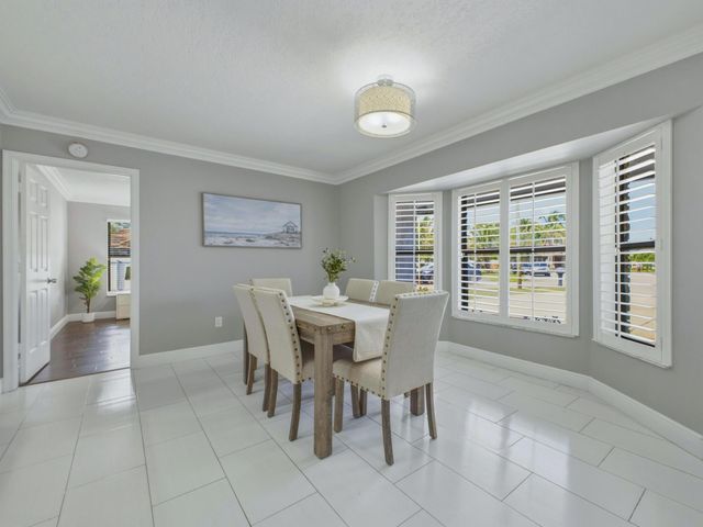 1127 Sea Pines Way, Lantana, FL 33462