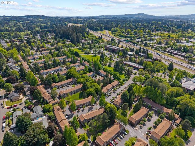 7143 Sw SAGERT St 104, Tualatin, OR 97062
