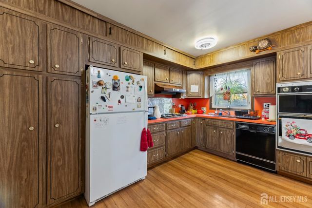 99 Madison Avenue, Old Bridge, NJ 08857