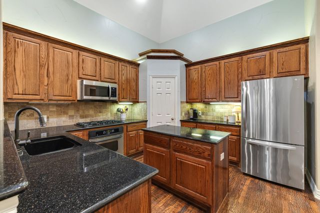 10051 Beachwood Drive, Frisco, TX 75033