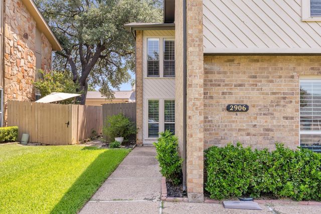2906 Wayside Drive, Bedford, TX 76021