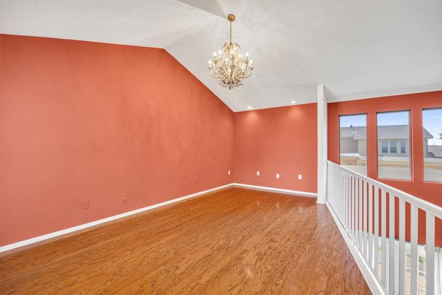2906 Wayside Drive, Bedford, TX 76021