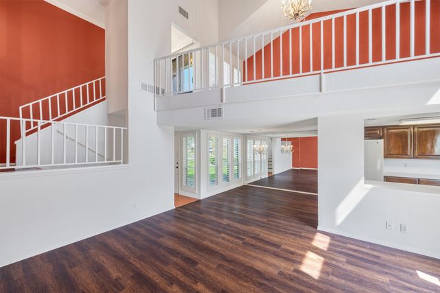2906 Wayside Drive, Bedford, TX 76021