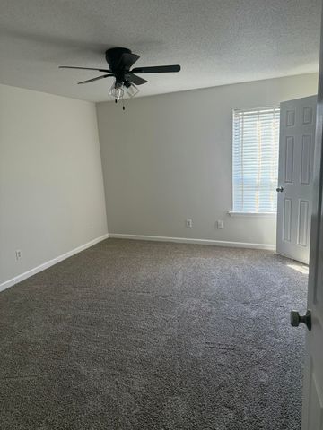 1999 N WATERFRONT DR H, Columbia, MO 65202