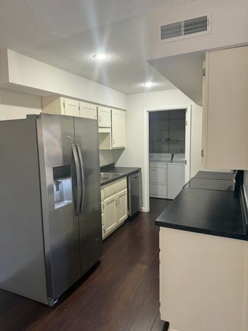 1999 N WATERFRONT DR H, Columbia, MO 65202