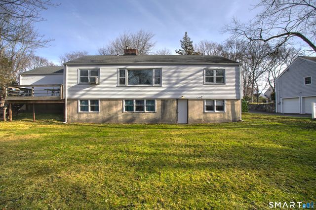 101 Applegate Road, Fairfield, CT 06825