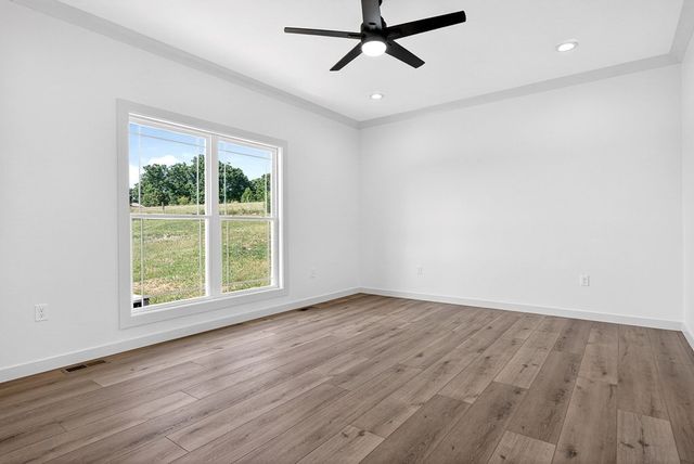 4114 Summer Pt, Cookeville, TN 38501
