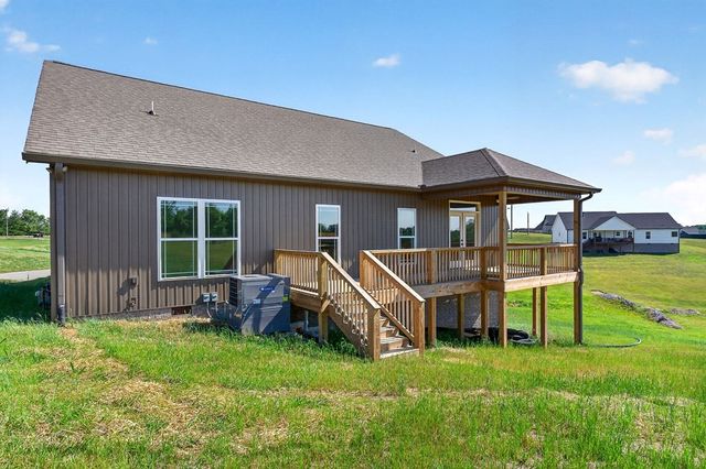 4114 Summer Pt, Cookeville, TN 38501